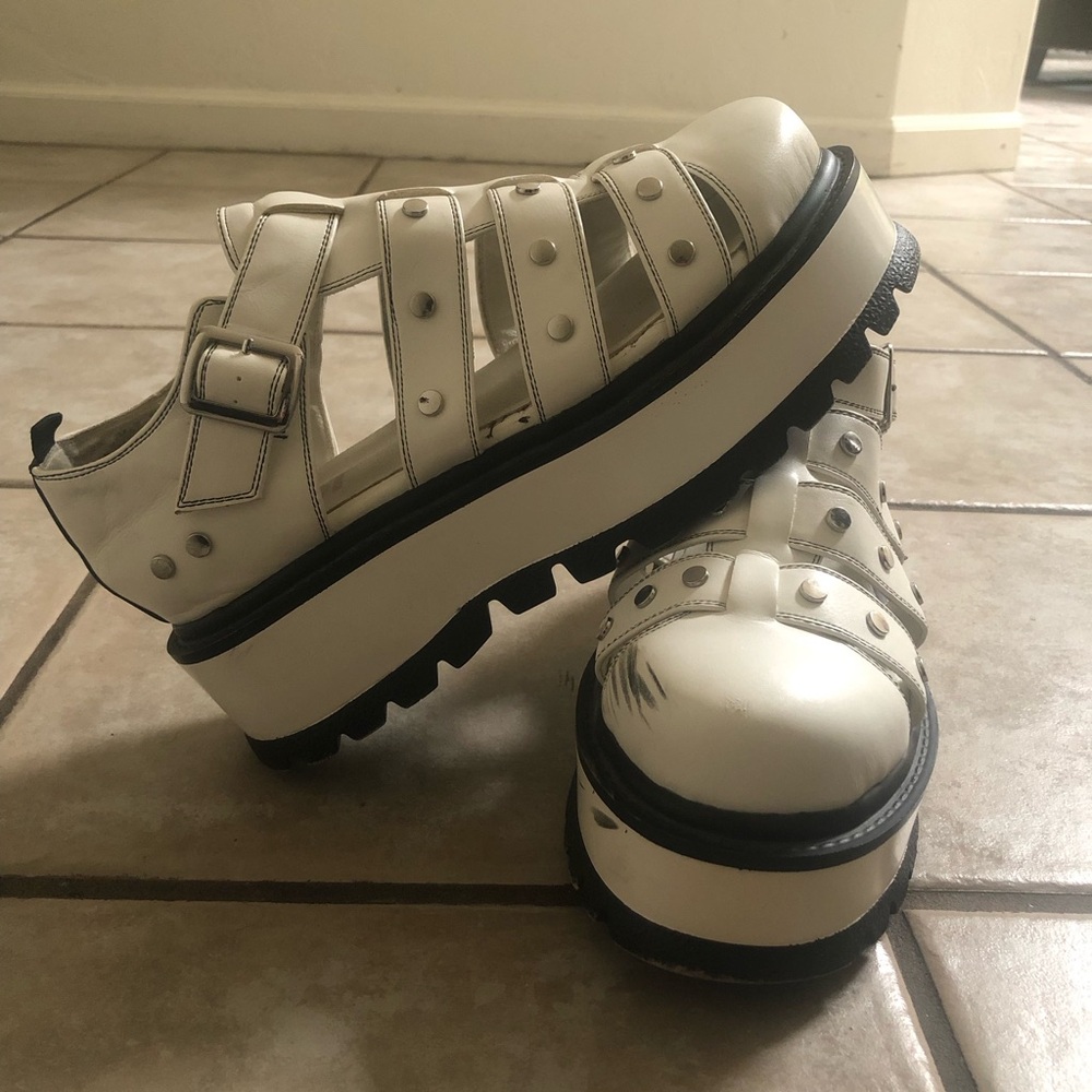 Koi Platform shoes